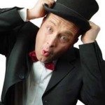 Sitzt fest - Kinderzauberer bietet Unterhaltung Sitzt fest - Kinderzauberer bietet Unterhaltung