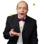 Jonglage mit Jongleur und Zauberer Jonglage mit Jongleur und Zauberer