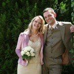 "...Sie haben unsere Hochzeit mit Ihrem Auftritt bereichert und unsere Gäste toll unterhalten..." "...Sie haben unsere Hochzeit mit Ihrem Auftritt bereichert und unsere Gäste toll unterhalten..."