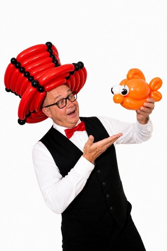 Über 100 Ballonfiguren mit Augen und Charakter